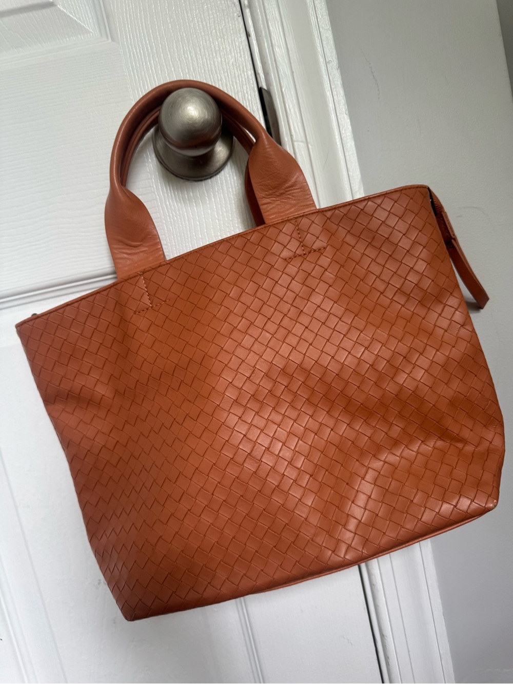 Universal Thread Woven Tote in Cognac Brown - Picture 2 of 3